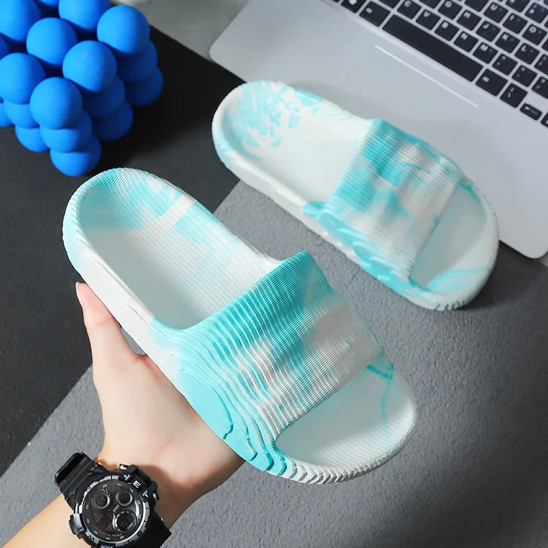 Pantofole Estive da Uomo e Don - Home Bathroom Trends recensione e prezzo